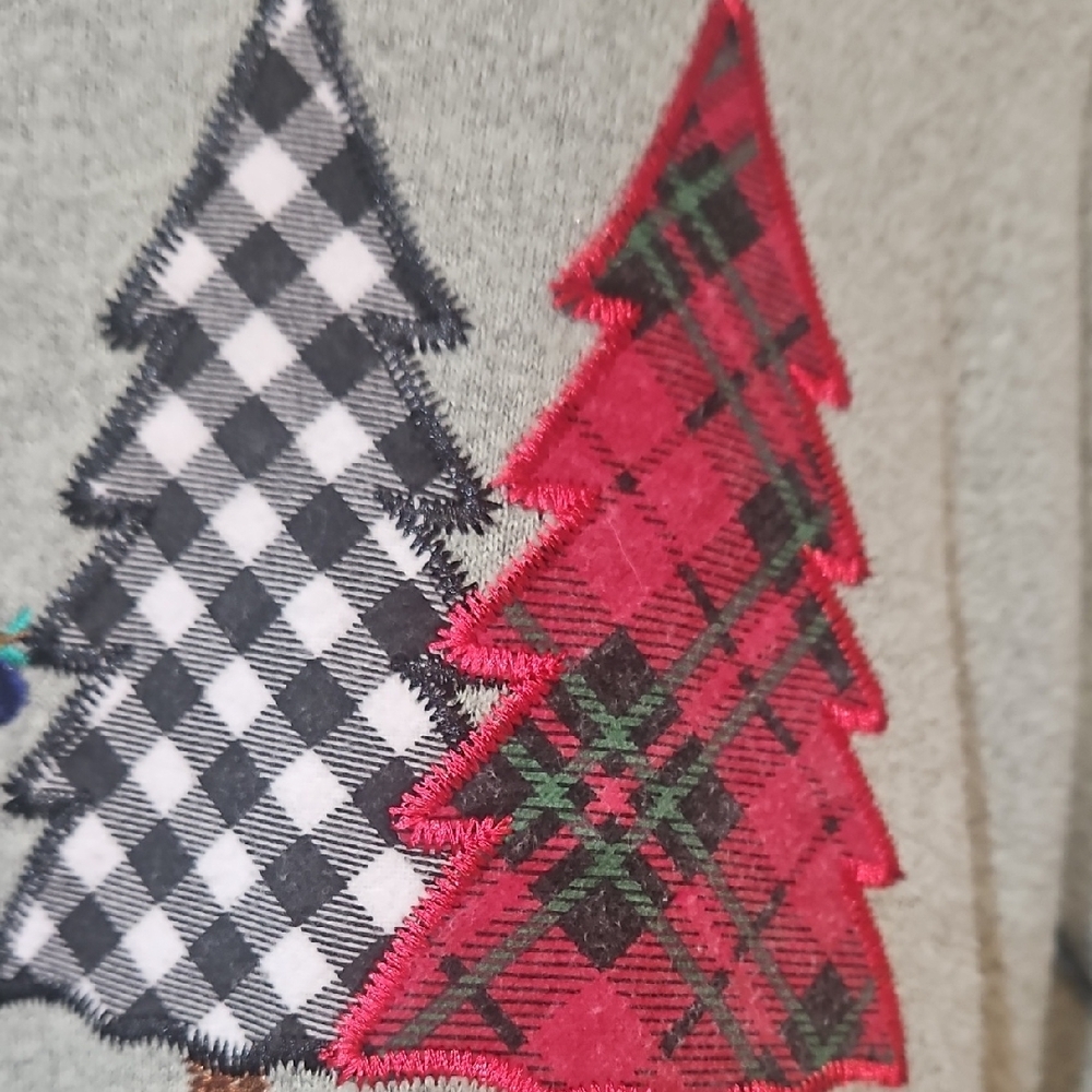 Clover+Pine | Women's Green Festive Embellished Trees 3/4 Long Sleeve Top  XL - Picture 6 of 9